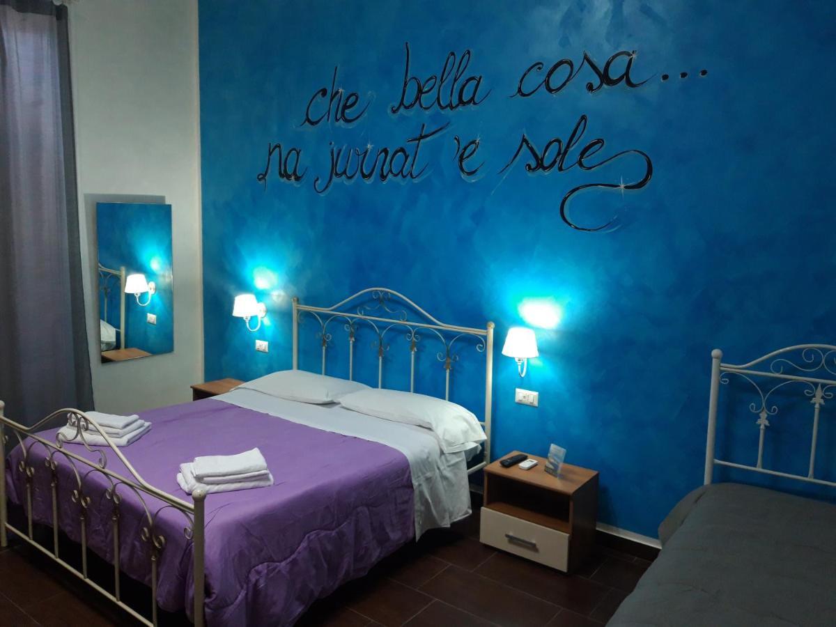 Napul'è mill color Bed & Breakfast Napoli Exterior foto